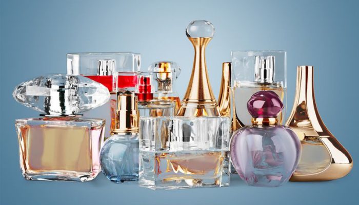 15 Easy Ways to Get Free Perfume Samples Online