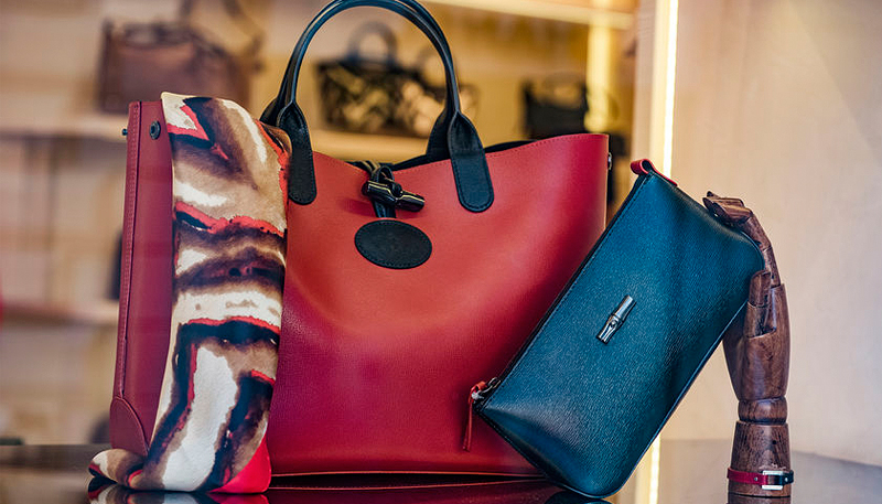 24 Best Places to Sell Designer Handbags for Cash, Online and Offline