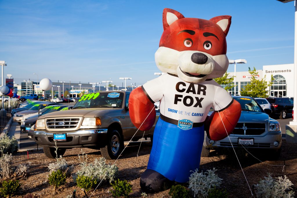 When you’re in the market for a used car, you’ll want to know everything you can about it to make sure you’re getting a good deal and a safe car. A CARFAX report can help you determine if you are, but you might not want to shell out $40 for one. No worries – here’s how to get one for free.