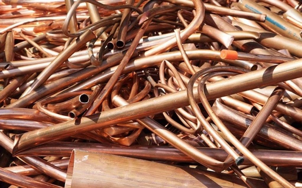 If you work at construction sites or home renovation sites, you might come into contact with a lot of scrap copper. Instead of throwing it away, consider starting a side hustle selling that copper and turning a profit. This guide features expert tips for having a successful copper selling business.