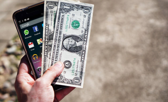 9 Best Money Transfer Apps For 2023 (Send Cash Instantly & Safely!)