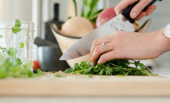 How to Leverage Your Cooking Skills to Earn from Home