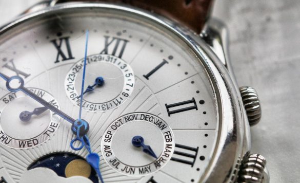 10 Best Ways to Monetize Your Expertise in Vintage Watches