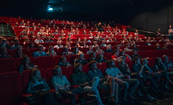 15 Best Ways to Save at The Cinema Every Day of The Week