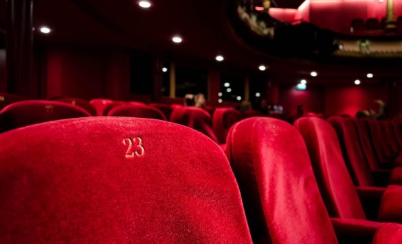 10 Ways to Get Cheap Tickets as a Theatre Seat Filler